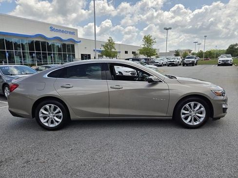 Used 2024 Chevrolet Malibu LT FWD image 9