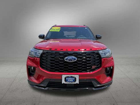 Used 2025 Ford Explorer ST w/ Sun And Sound Package AWD/4WD image 7