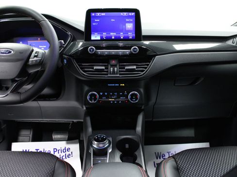 New 2026 Ford Escape ST-Line w/ Cold Weather Package image 18