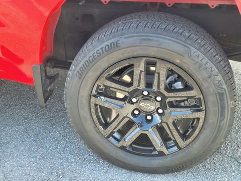 Used 2023 Chevrolet Silverado 1500 Custom image 7