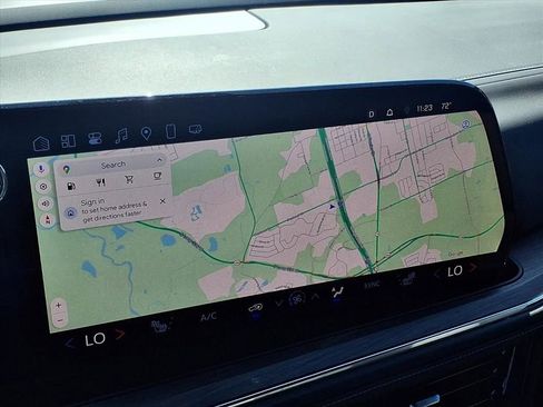 Used 2025 Chevrolet Tahoe LT image 16