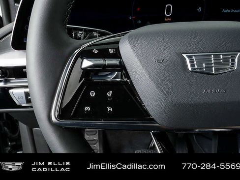 New 2026 Cadillac Lyriq Luxury image 9