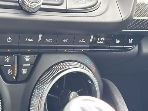 Used 2023 Chevrolet Camaro SS RWD image 32
