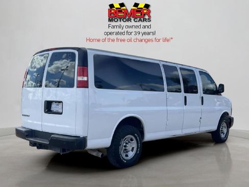 Used 2020 Chevrolet Express 3500 LS image 5