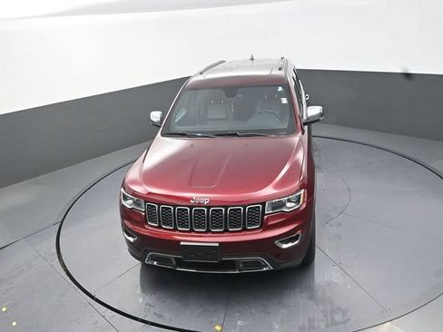 Used 2018 Jeep Grand Cherokee Limited AWD/4WD image 24