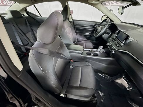 Certified 2024 Nissan Altima 2.5 S FWD image 29