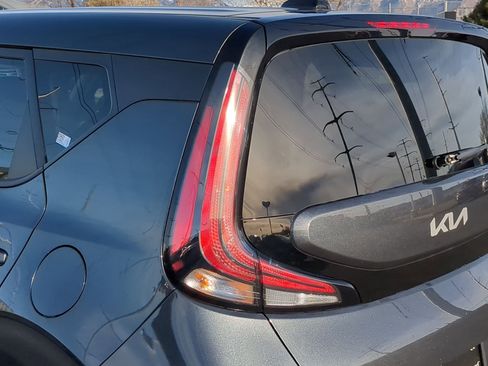 Certified 2025 Kia Soul LX w/ LX Technology Package image 11