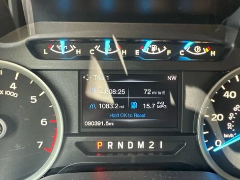 Used 2017 Ford F150 XLT w/ Equipment Group 302A Luxury AWD/4WD image 11