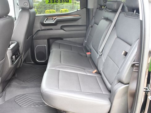 Used 2023 Chevrolet Silverado 1500 LT Trail Boss w/ LT Trail Boss Premium Package image 27