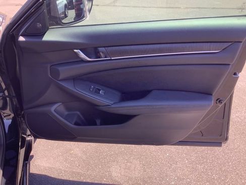 Used 2018 Honda Accord EX-L image 37