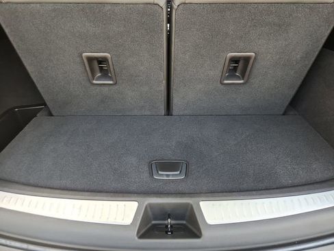 Used 2023 Cadillac XT6 Premium Luxury w/ Technology Package image 27