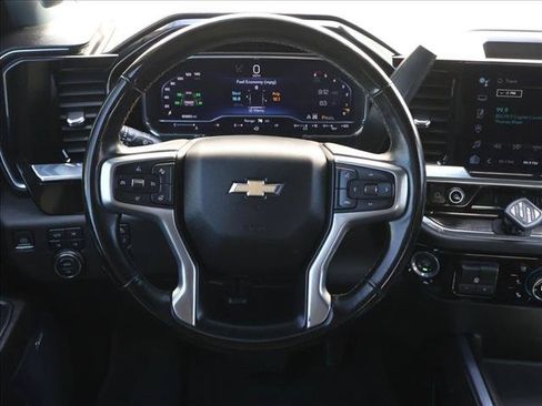 Used 2024 Chevrolet Silverado 2500 LTZ w/ LTZ Convenience Package AWD/4WD image 13