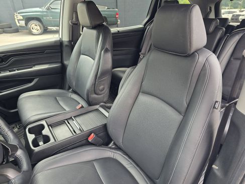Used 2024 Honda Odyssey Touring image 14