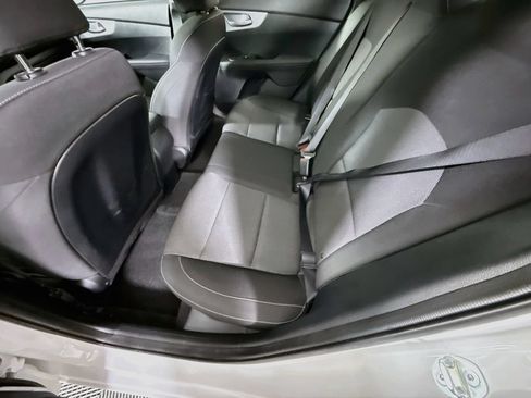 Certified 2024 Kia Forte LXS w/ LXS Technology Package FWD image 26
