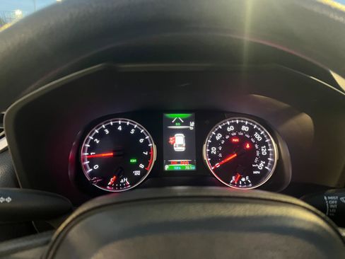 Certified 2022 Toyota RAV4 XLE FWD image 24