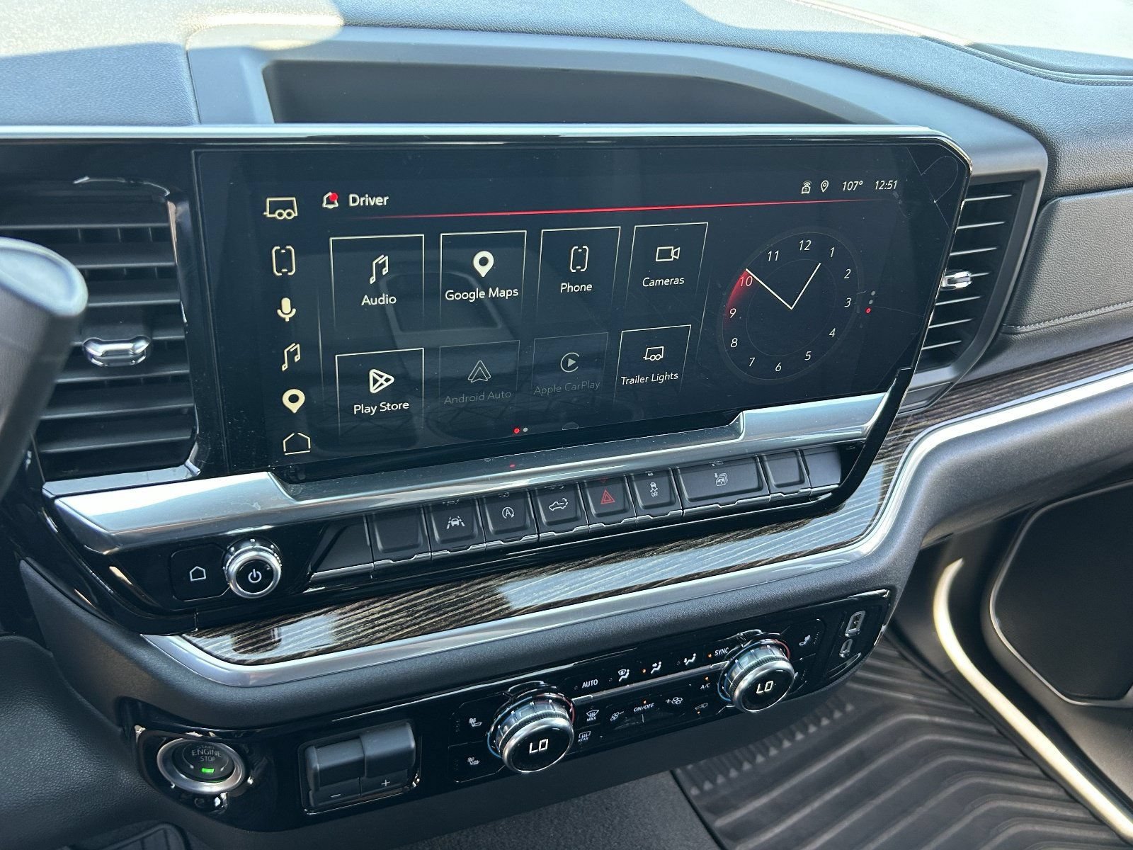 Certified 2025 GMC Sierra 1500 SLE RWD image 30