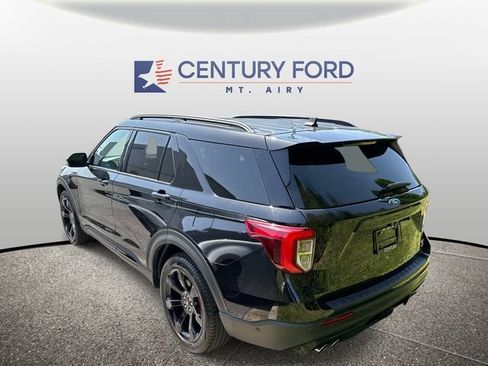 Used 2026 Ford Explorer Platinum AWD/4WD image 4