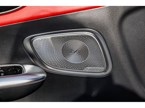 Used 2024 Mercedes-Benz GLC 43 AMG 4MATIC image 23