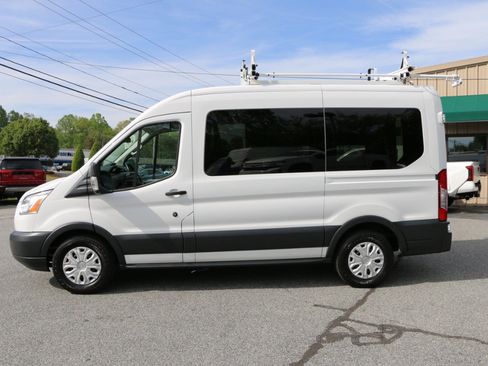 Used 2018 Ford Transit 150 XLT RWD image 2