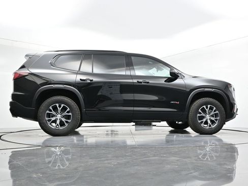 New 2025 GMC Acadia AT4 w/ LPO, Floor Liner Package image 34