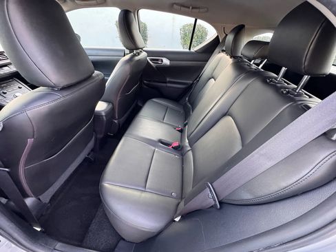 Used 2011 Lexus CT 200h Premium w/ Premium Audio Pkg FWD image 16