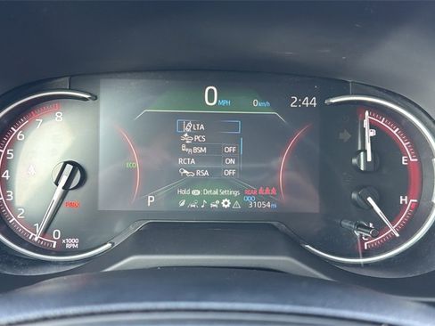 Certified 2025 Toyota RAV4 XLE image 31