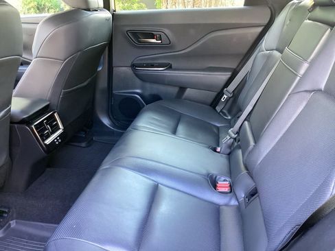 Certified 2025 Toyota Crown Signia AWD/4WD image 4