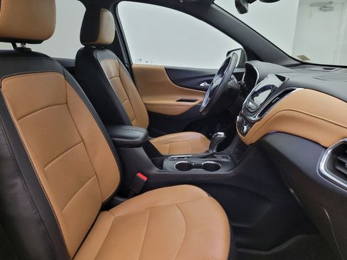 Used 2020 Chevrolet Equinox Premier image 21