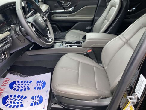 New 2025 Lincoln Corsair Premiere w/ Equipment Group 101A image 21