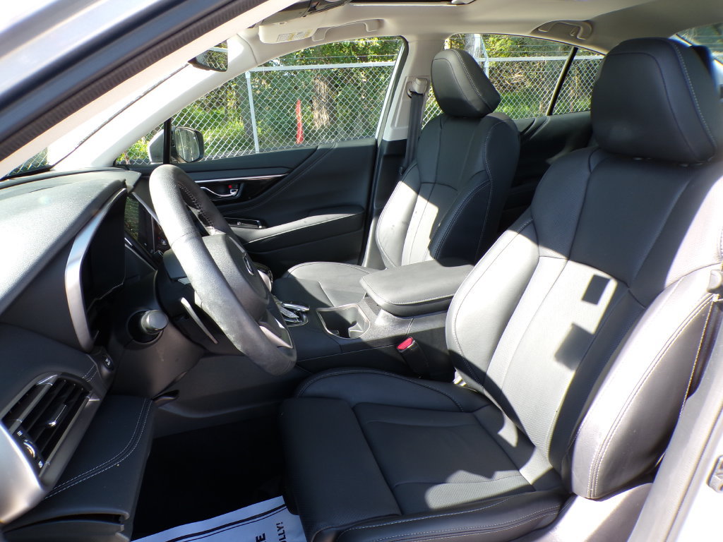 Used 2025 Subaru Legacy Limited AWD/4WD image 13