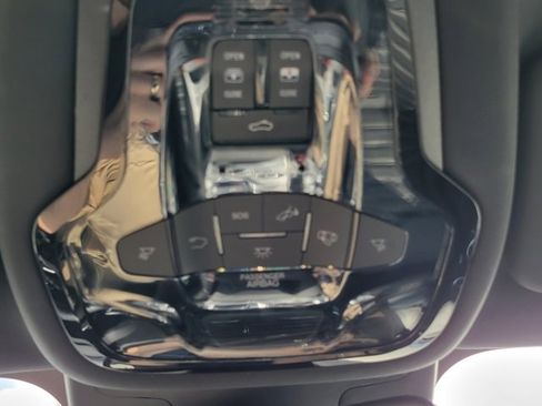 Used 2024 Alfa Romeo Giulia Veloce image 10