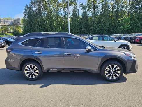 Used 2024 Subaru Outback Touring XT AWD/4WD image 4