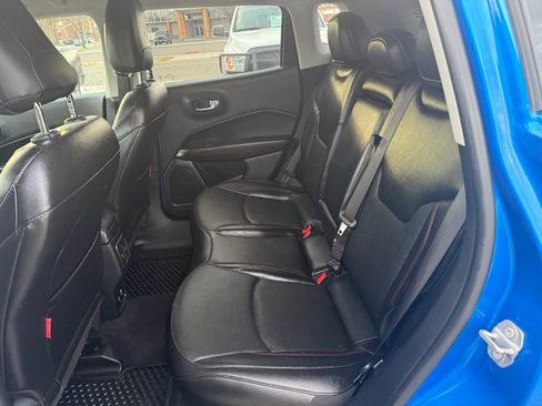 Used 2021 Jeep Compass Trailhawk image 17