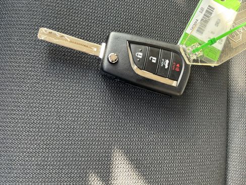 Used 2026 Toyota Corolla LE image 35