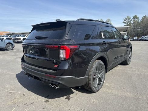 New 2026 Ford Explorer ST w/ Sun And Sound Package image 8