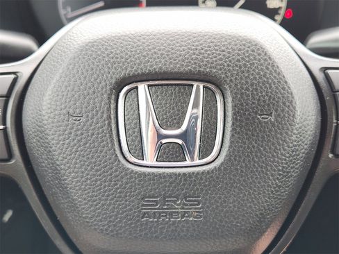 Used 2024 Honda HR-V LX image 33