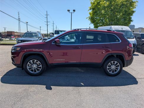 Used 2020 Jeep Cherokee Latitude Plus w/ Cold Weather Group image 2