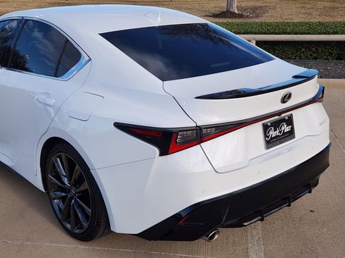 Certified 2023 Lexus IS 350 F Sport image 11