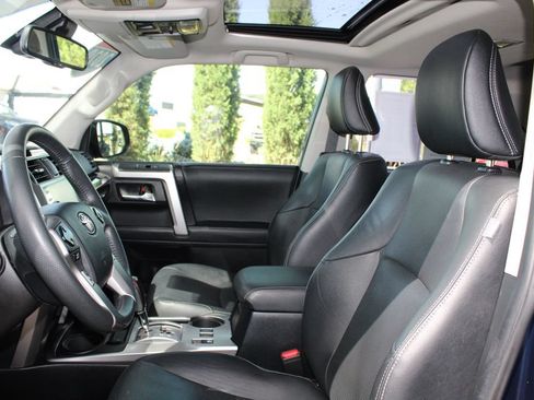 Certified 2020 Toyota 4Runner Limited AWD/4WD image 7