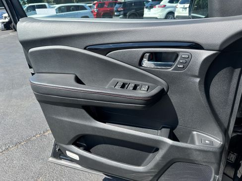 Used 2021 Honda Ridgeline Black Edition image 19