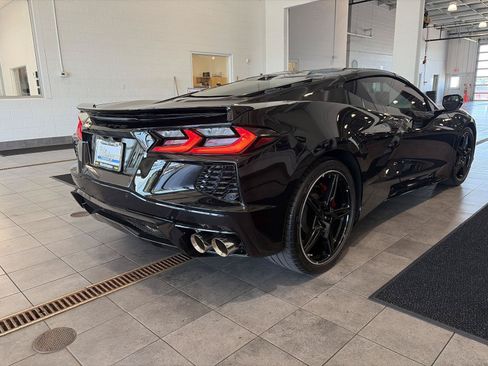 Used 2023 Chevrolet Corvette Stingray Preferred Cpe w/ 2LT RWD image 3
