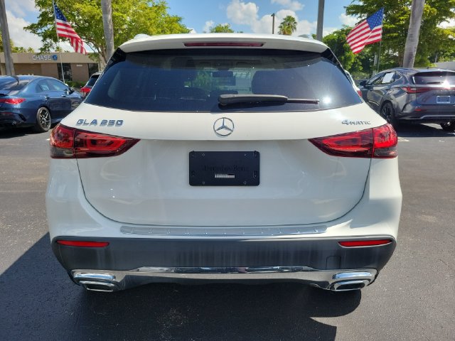 Used 2022 Mercedes-Benz GLA 250 4MATIC image 5