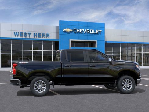 Used 2026 Chevrolet Silverado 1500 LT AWD/4WD image 5