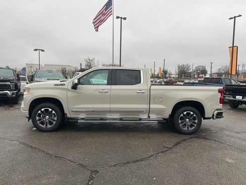 New 2026 Chevrolet Silverado 1500 High Country w/ LPO, Dark Essentials Package image 6