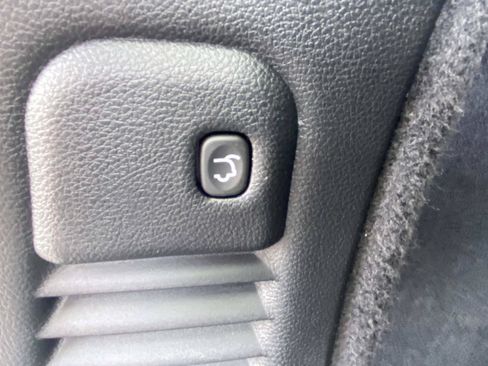 Used 2024 Dodge Durango GT RWD image 8