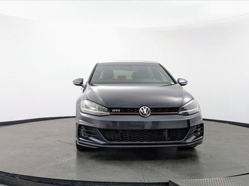 Used 2018 Volkswagen GTI S FWD image 12