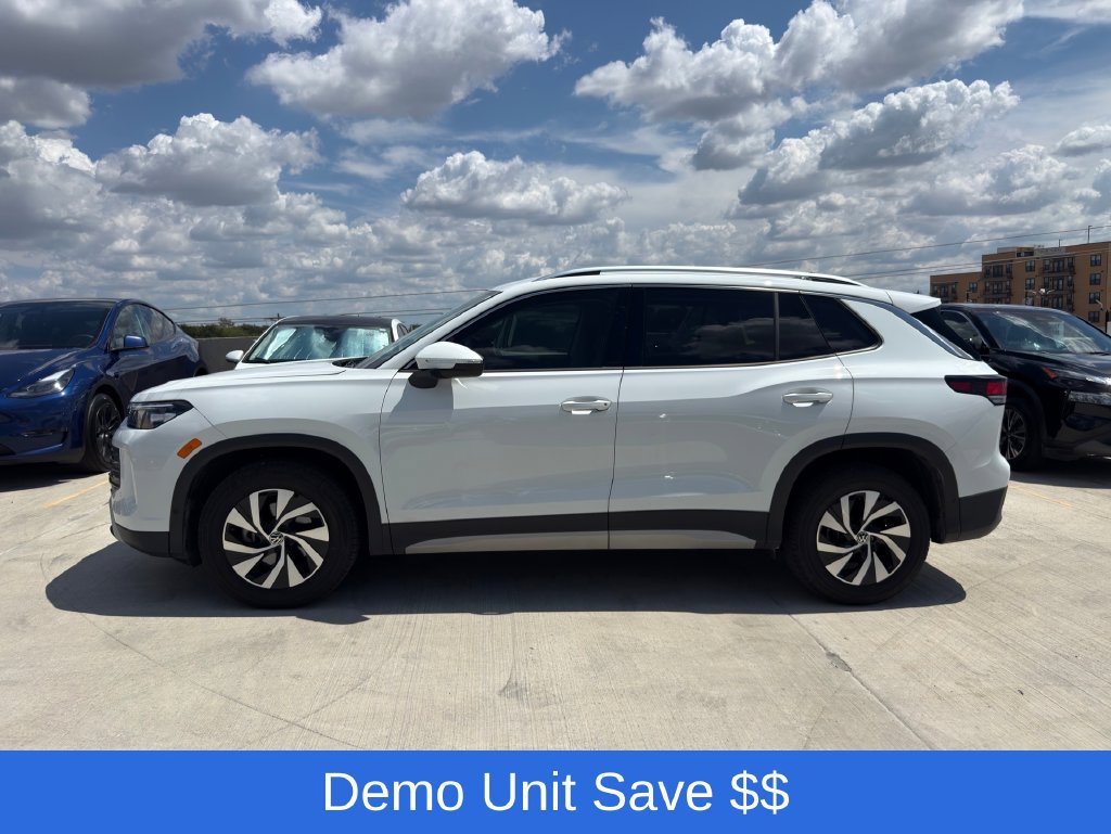 Used 2025 Volkswagen Tiguan S FWD image 8