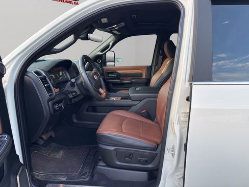 Used 2024 RAM 3500 Limited w/ Safety Group image 4