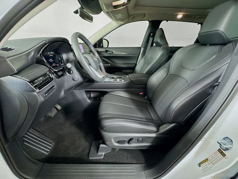 Certified 2026 INFINITI QX60 Luxe w/ Cargo Package FWD image 26