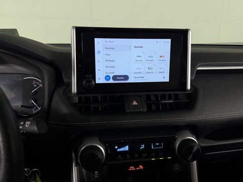 Used 2024 Toyota RAV4 LE FWD image 16